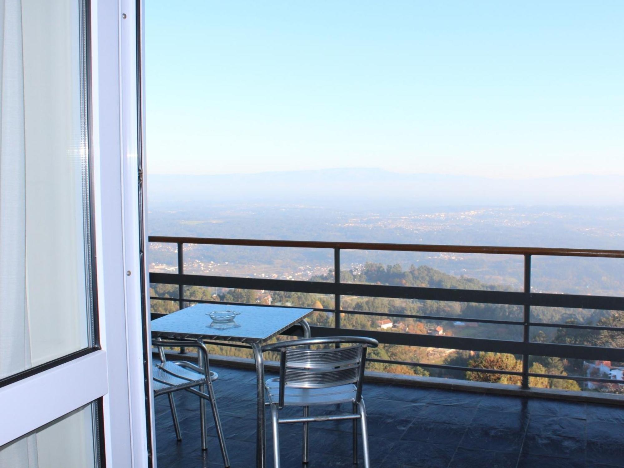Golden Tulip Caramulo Hotel Номер фото